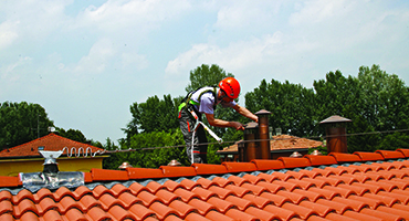 Lavori in quota: quanto incide il peso corporeo sulla sicurezza?